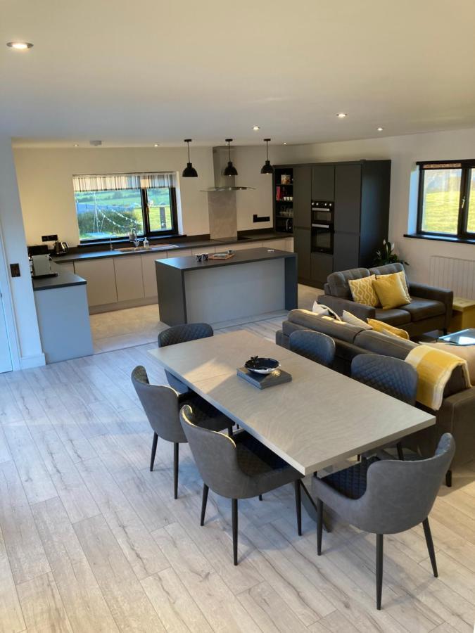 The Grasslands Holiday Home, Cork Bagian luar foto